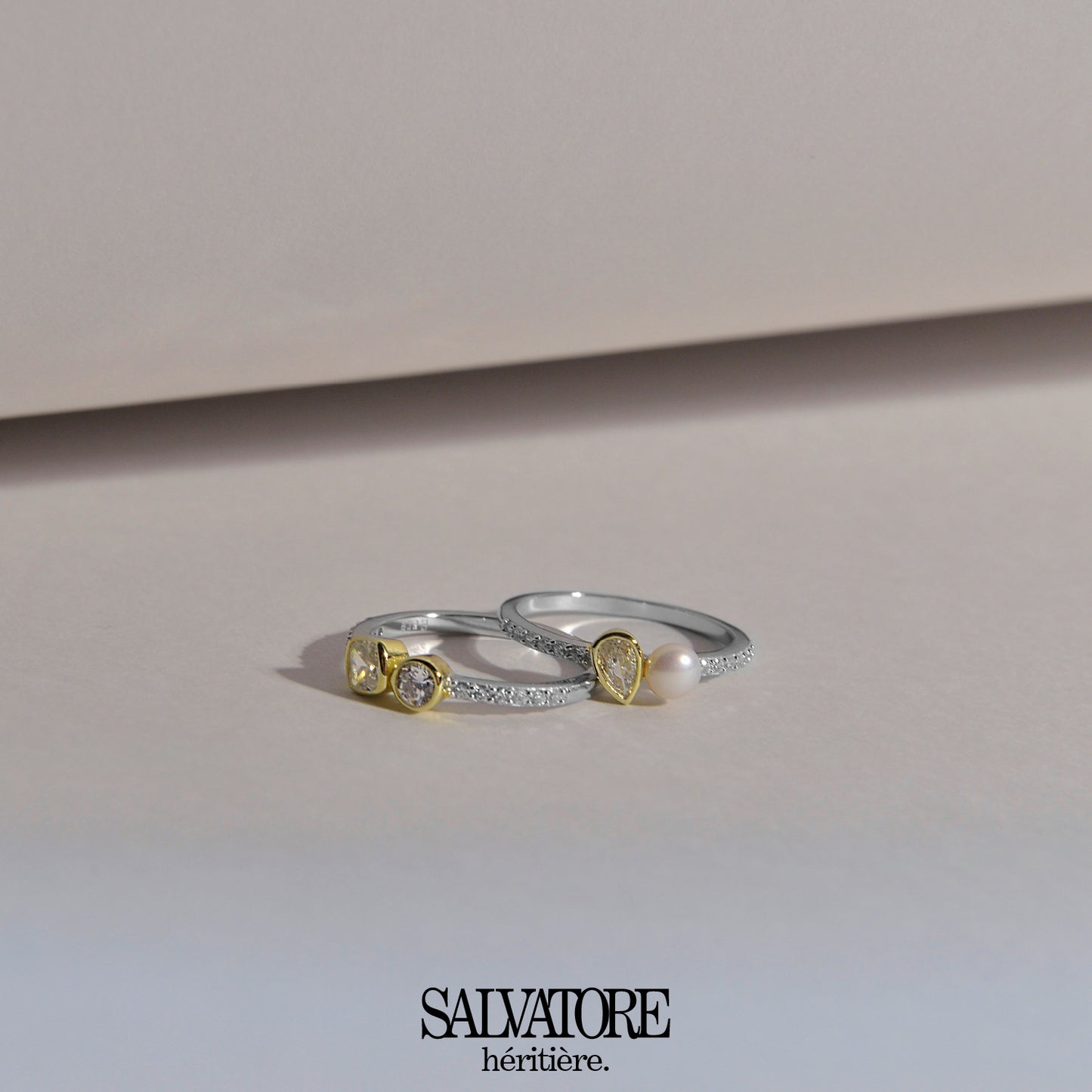 Sortija SALVATORE-Perla Con corazón dorado