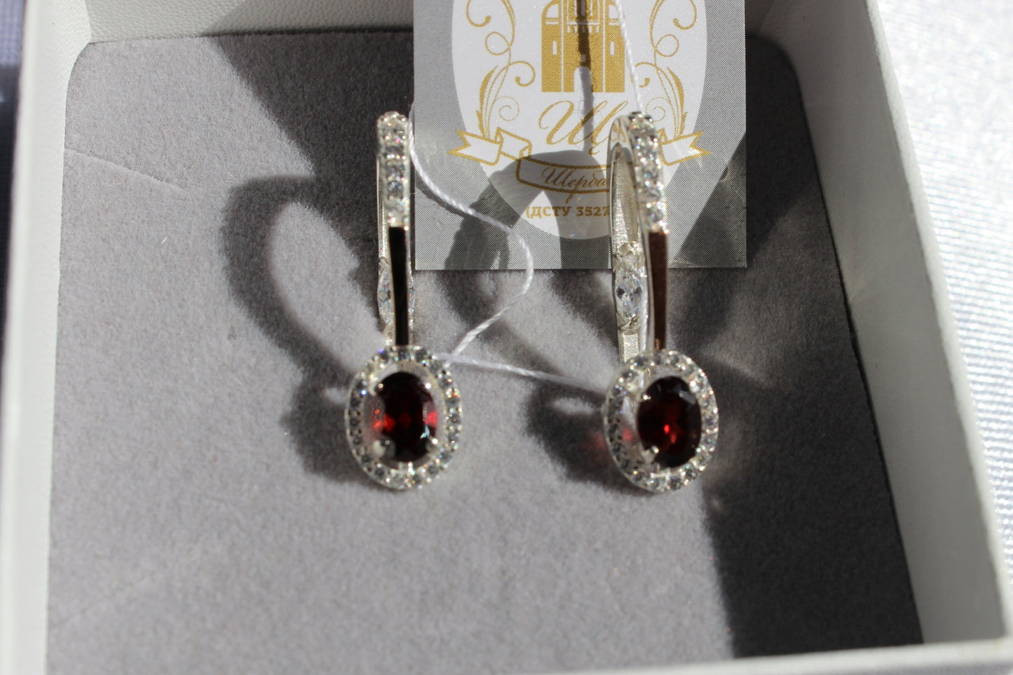 Pendientes GRANATE CON CIRCONITAS