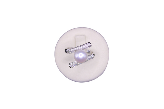 Anillo de plata con perla